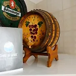 Fiore Di Mare Alojamento de Acomodação e Pequeno-almoço *