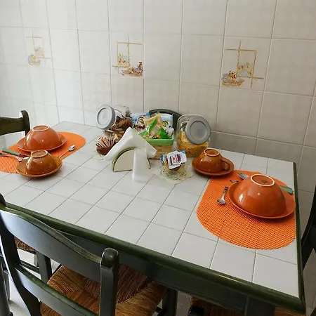 לינה וארוחת בוקר Fiore Di Mare