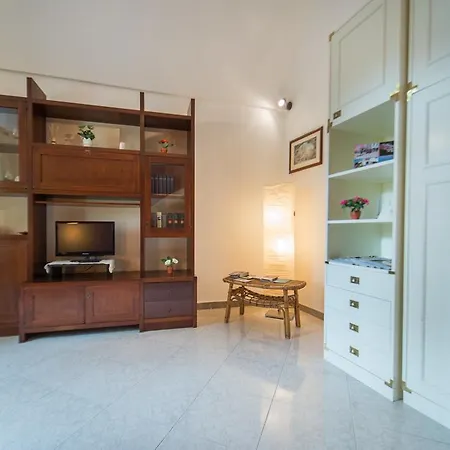 לינה וארוחת בוקר Fiore Di Mare *